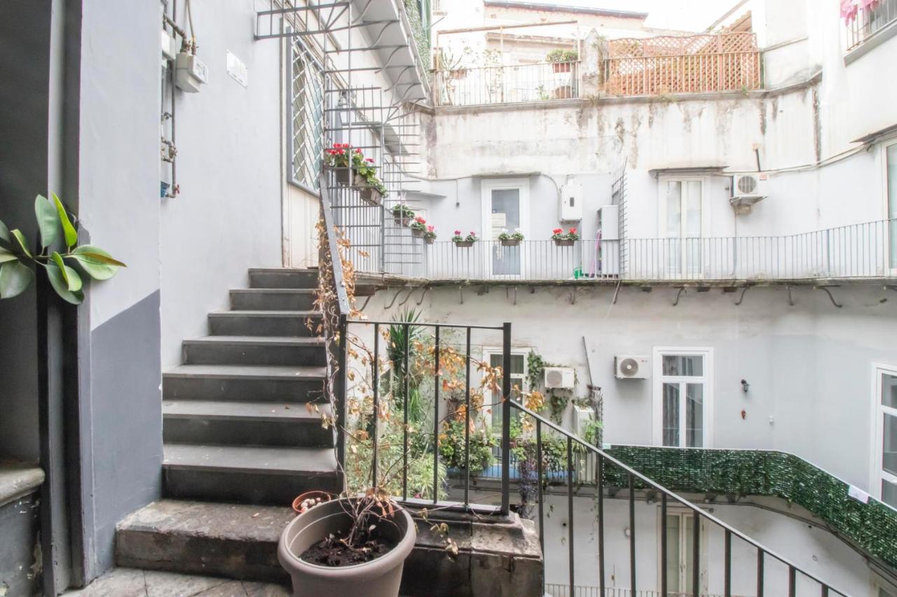 A I R Sant'Anna Bed & Breakfast Napoli Ngoại thất bức ảnh