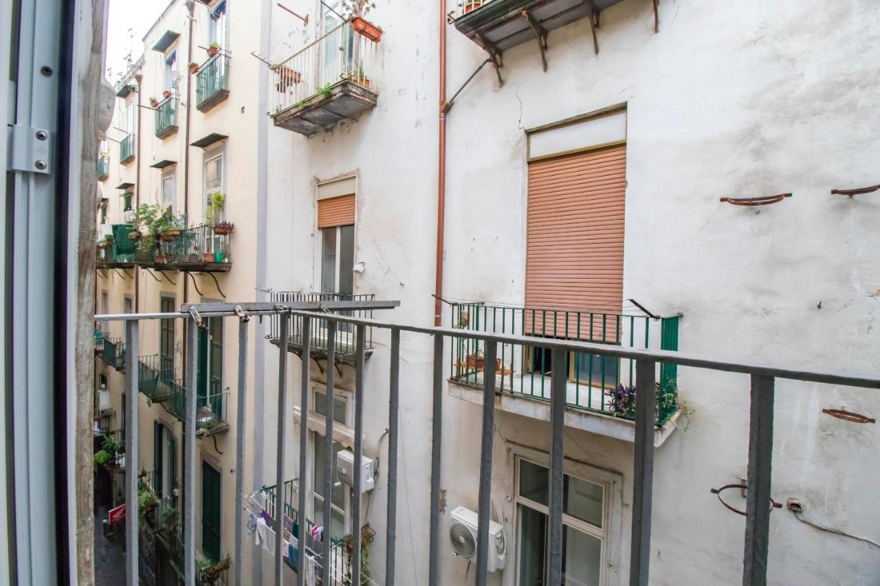 A I R Sant'Anna Bed & Breakfast Napoli Ngoại thất bức ảnh
